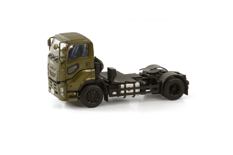 Isuzu GIGA SHORT CAB Army Green