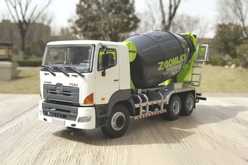 HINO 700 Zoomlion Tech