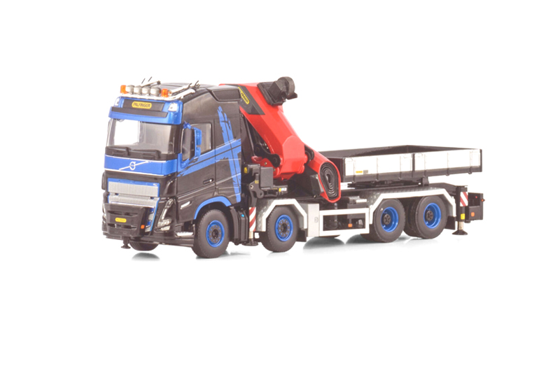 Volvo FH5 Globetrotter 8x4 Truck with Palfinger PK 1350