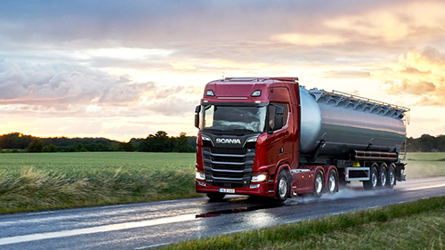 cisterna-scania1.jpg